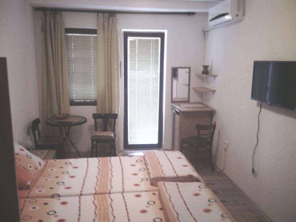 Villa Dudinka โอครีด ภายนอก รูปภาพ
