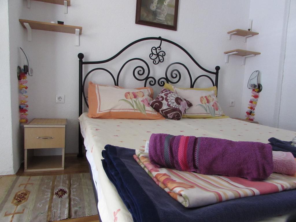 Villa Dudinka โอครีด ภายนอก รูปภาพ