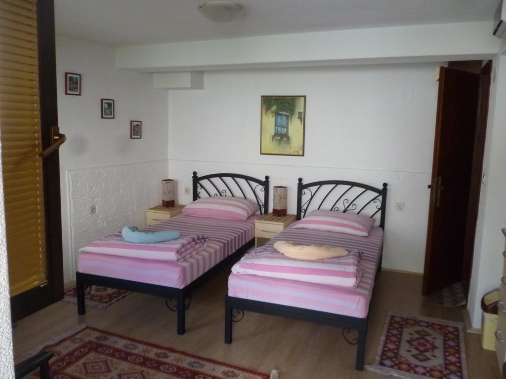 Villa Dudinka โอครีด ภายนอก รูปภาพ